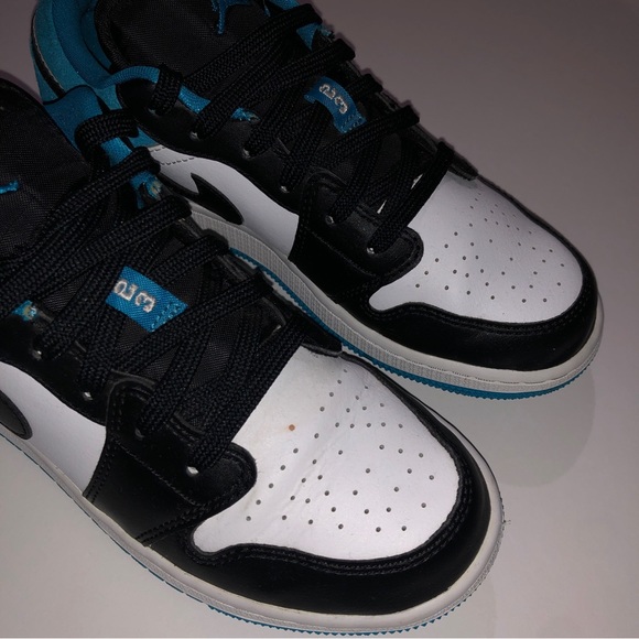 Air Jordan 1 low SE GS’ laser blue - Picture 4 of 6